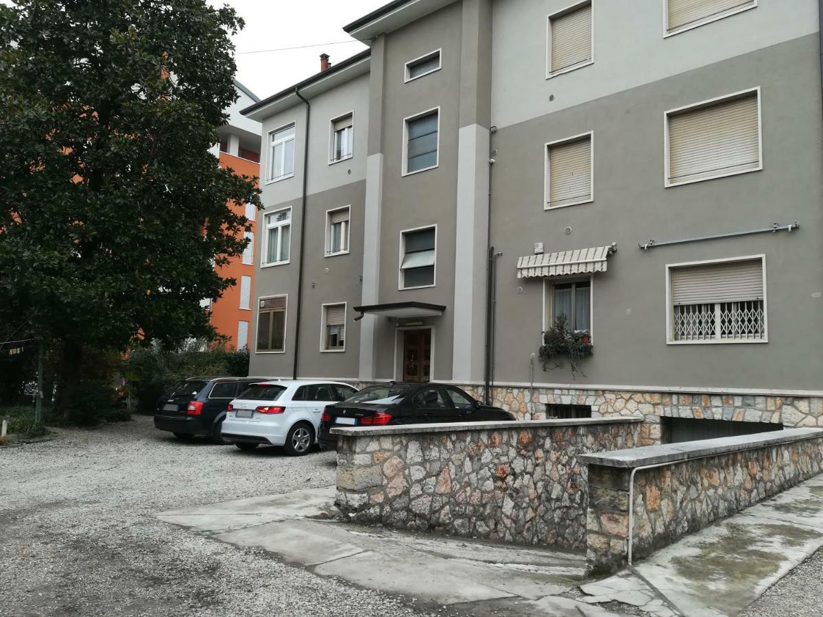 Luna Apartment Werona Zewnętrze zdjęcie